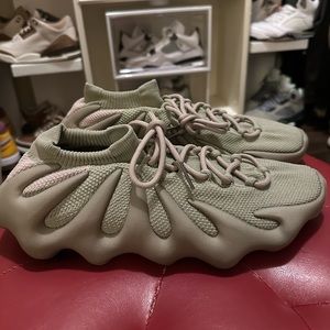 Yeezy 450 Sulfur